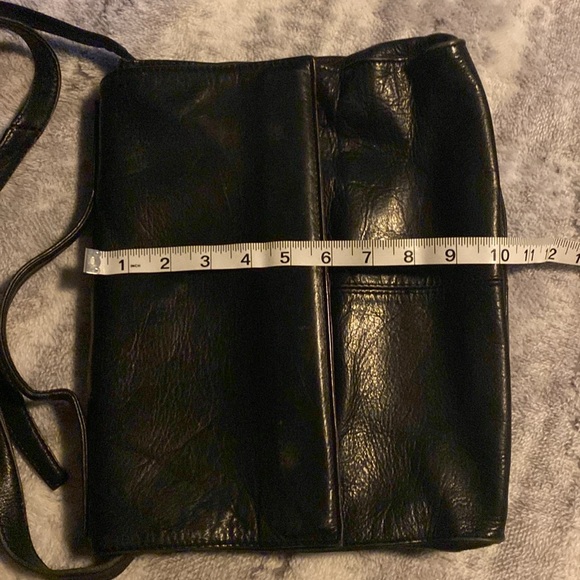 Hobo International Leather Black Satchel/Crossbody Purse - Picture 12 of 12